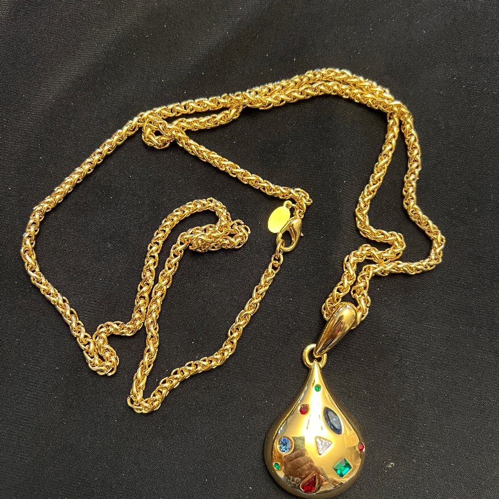 Neckless - image 1